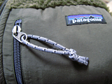 Patagonia Classic Retro-X（オリーブ） 胸ポケット