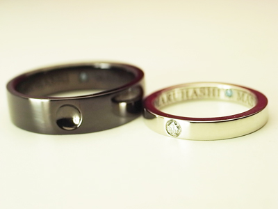 結婚指輪　チタン　黒