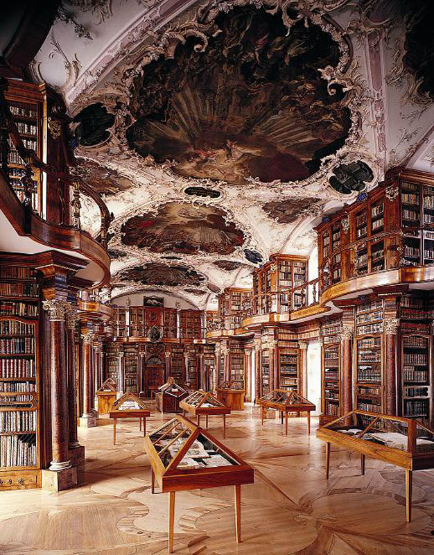 Abbey-library-of-Saint-Gall.jpg