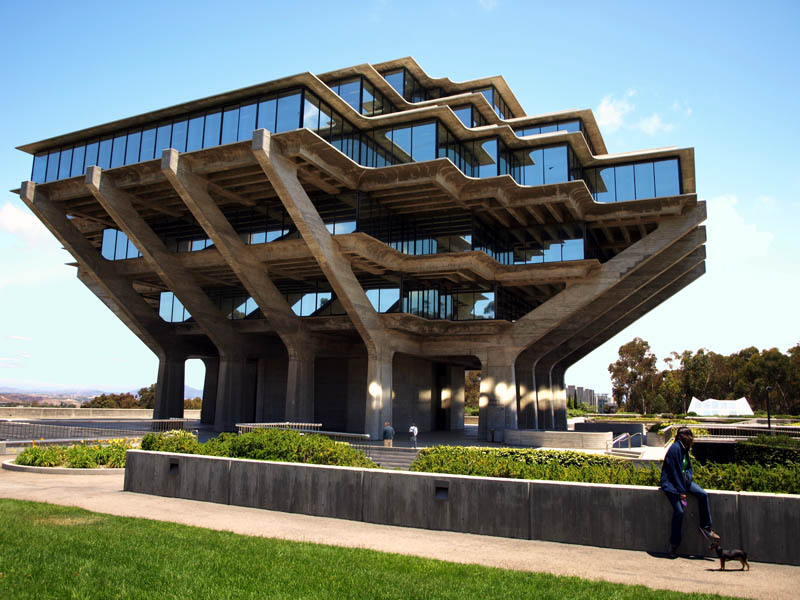 Geisel-Library-UCSD.jpg
