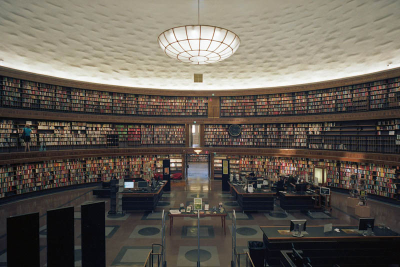stockholm-public-library-interior.jpg