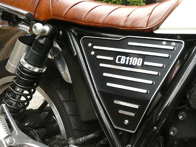 CB1100 1100Four 樹脂 ステッカー シルバー バイク 通販
